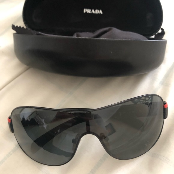 Prada Other - Men’s Prada Sunglasses NBW